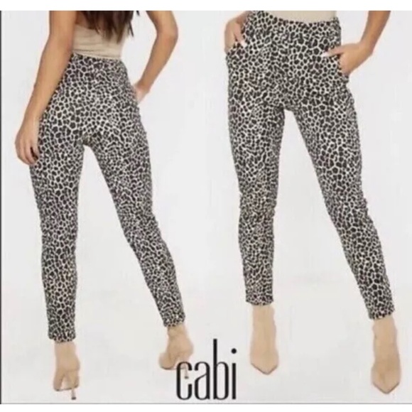 EUC CAbi Pivot Spotted Leopard Joggers size S - Picture 1 of 5